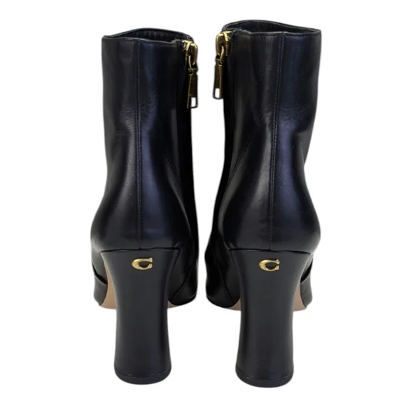 Coach Carter Pointed Toe Boots EUC $240 Size 7B     S3733 - Picture 15 of 15